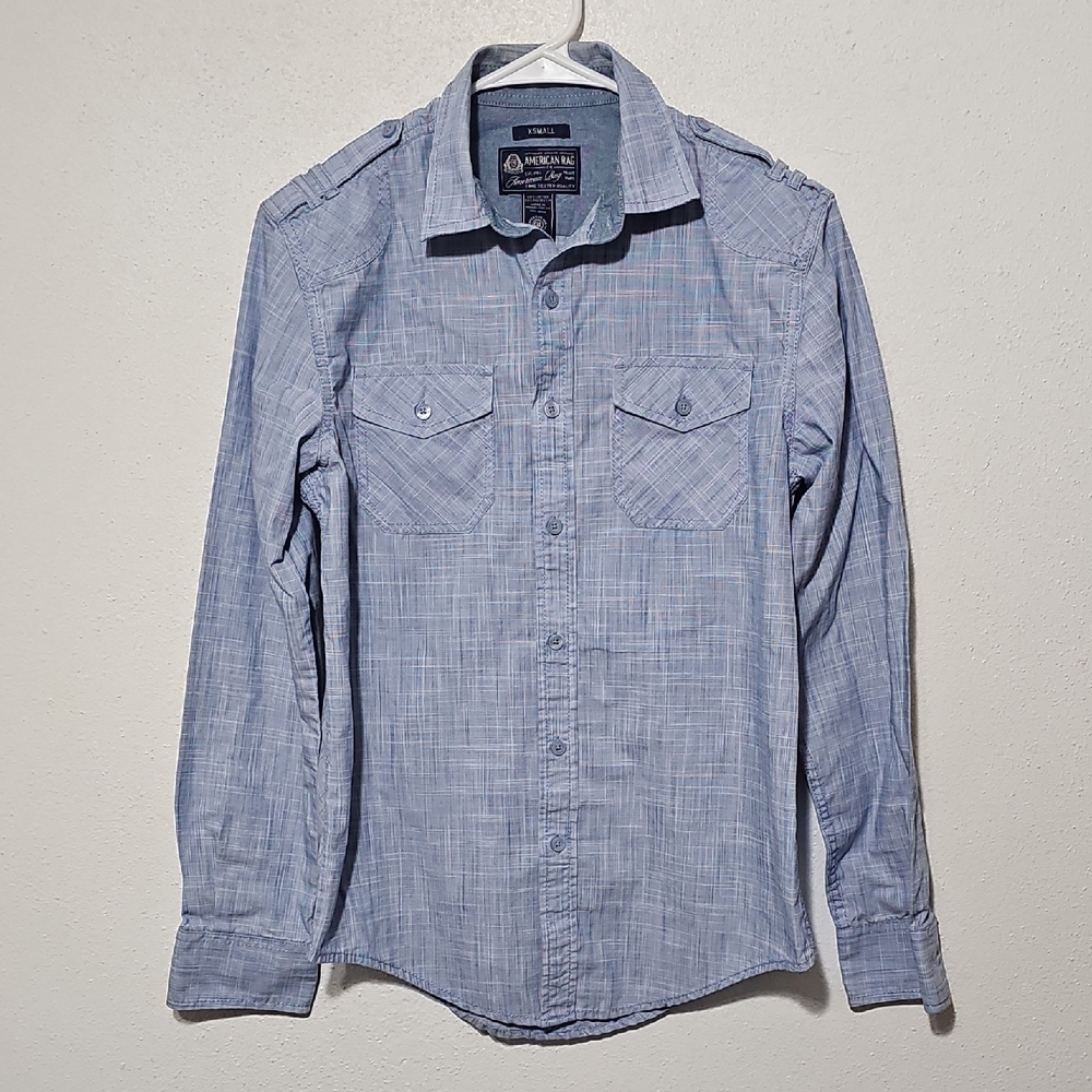 Light Blue Casual Button-Down Shirt